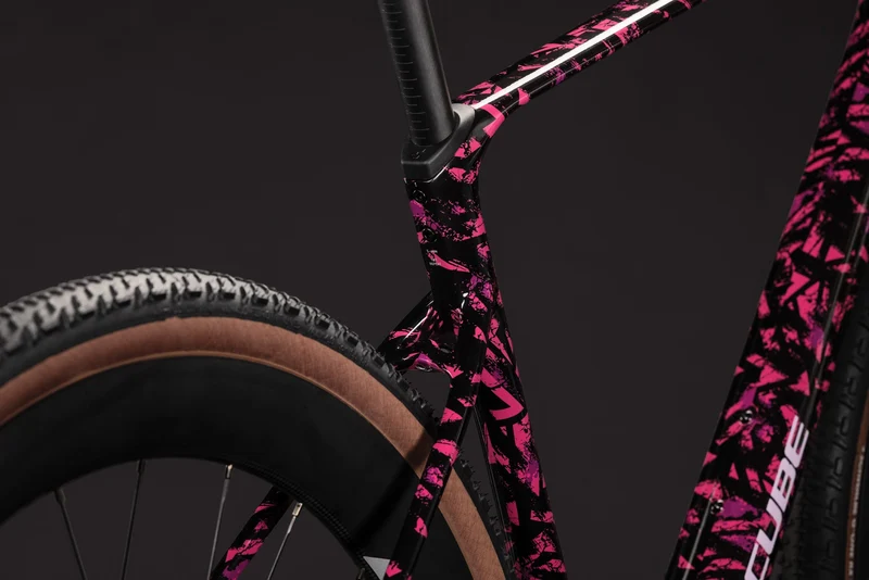 CUBE Nuroad C:62 SLX pinkaction´n´black