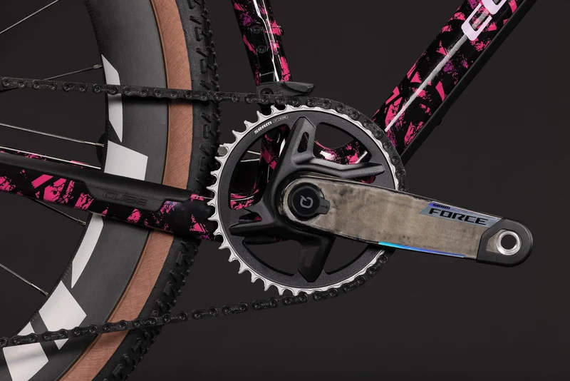 CUBE Nuroad C:62 SLX pinkaction´n´black