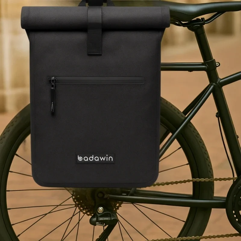 Sac à dos vélo réfléchissant convertible en sacoche Badawin Nyx 28 L