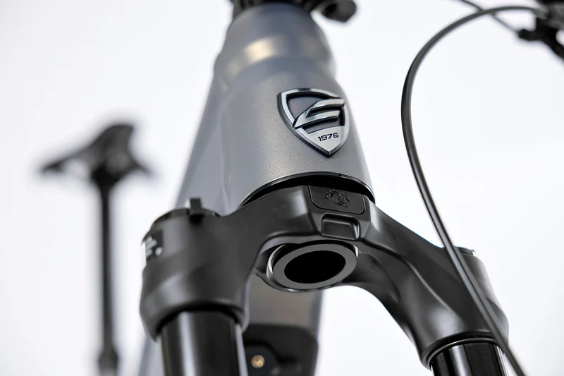 Centurion Numinis R2000 EQ