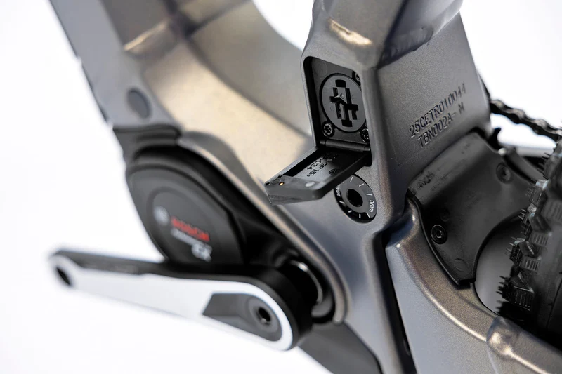 Centurion Numinis R2000 EQ