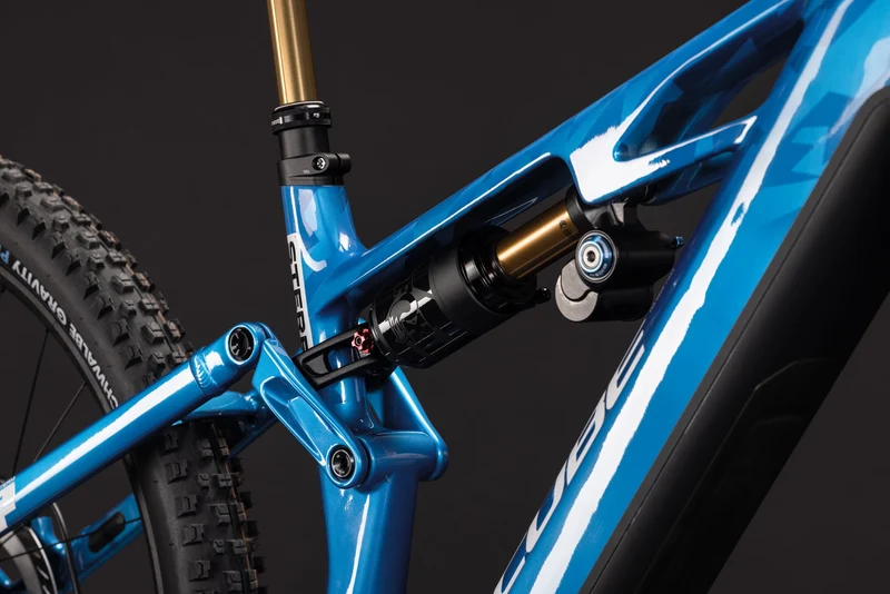 CUBE Stereo Hybrid ONE77 HPC AT 800 actionteam