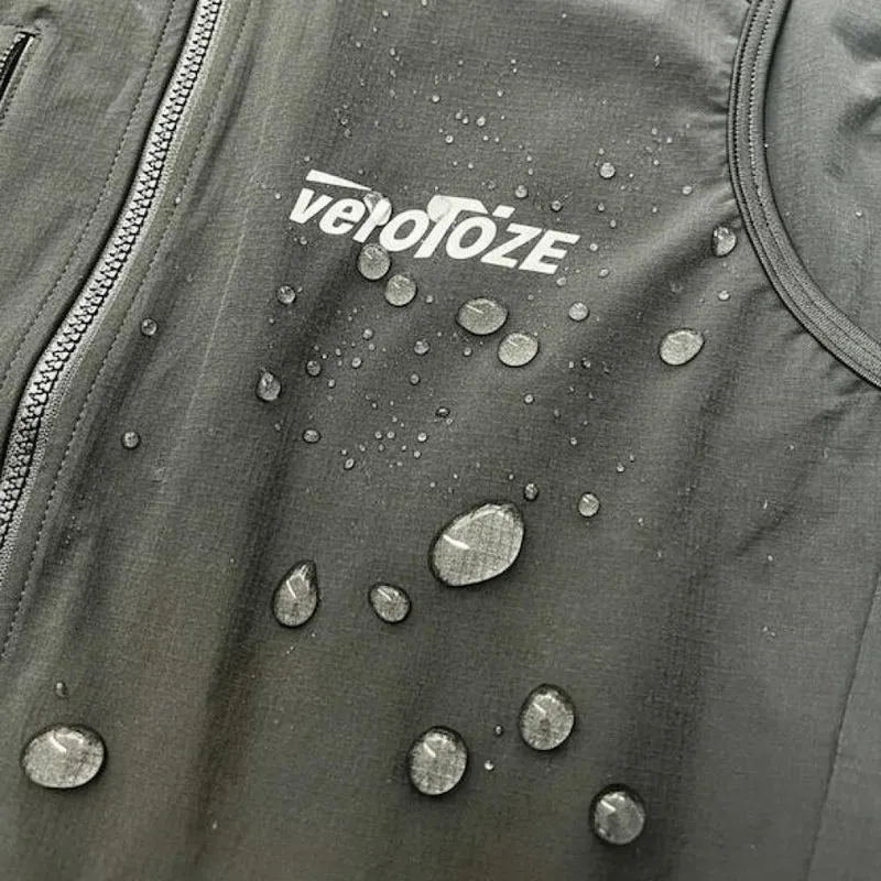 VeloToze Weste Core Shield XS Schwarz - winddichter Core-Schutz in moderner Ausführung