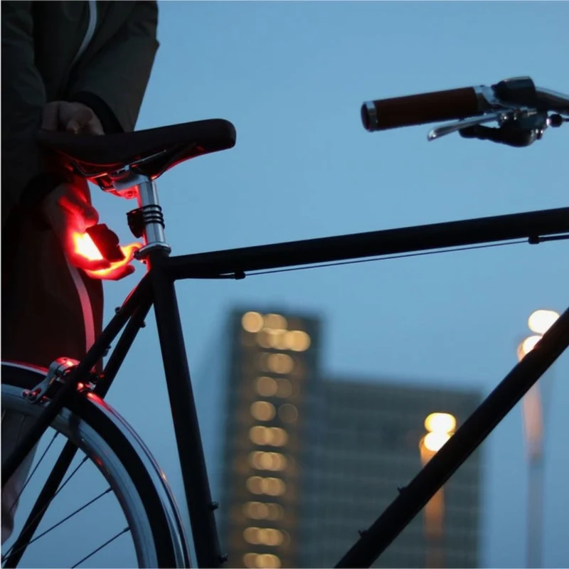 Eclairage vélo Shapeheart Pano fixation aimantée