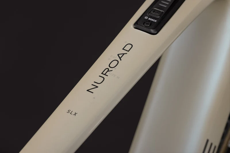 CUBE Nuroad Hybrid C:62 SLX 400X glintsand´n´black