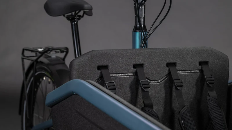 CUBE Cargo Hybrid Comfort Pro Family 800 smaragdgrey´n´reflex
