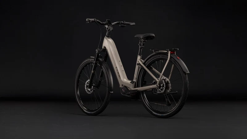 Cube Kathmandu Hybrid SLX 800 Wh E-Trekkingbike Easy Entry 28" flashstone´n´chrome