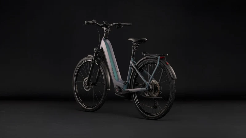 Cube Kathmandu Hybrid Pro 800 Wh E-Trekkingbike Easy Entry 28" smaragdgrey´n´black