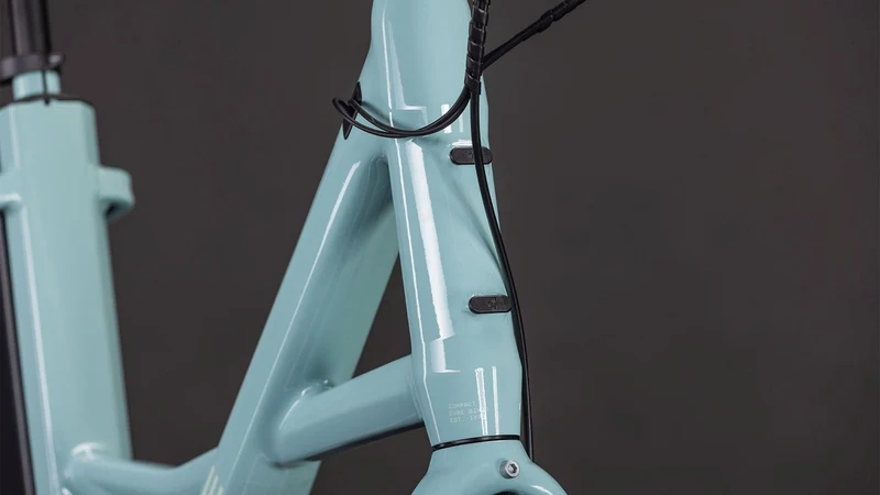 CUBE Compact Hybrid Comfort 545 skylightblue´n´blue