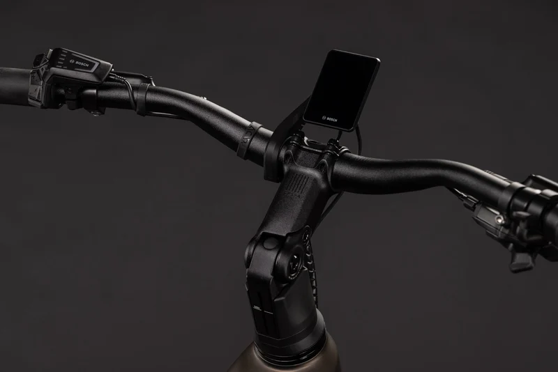 CUBE Touring Hybrid Pro 800 metallicumbra´n´black