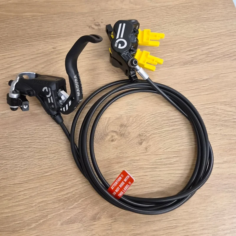 Magura MT5 eSTOP Scheibenbremse hinten | 4-Kolben | 2150 mm Leitung | Shiftmix 4 (Shimano I-Spec EV) | schwarz/silber | E-MTB