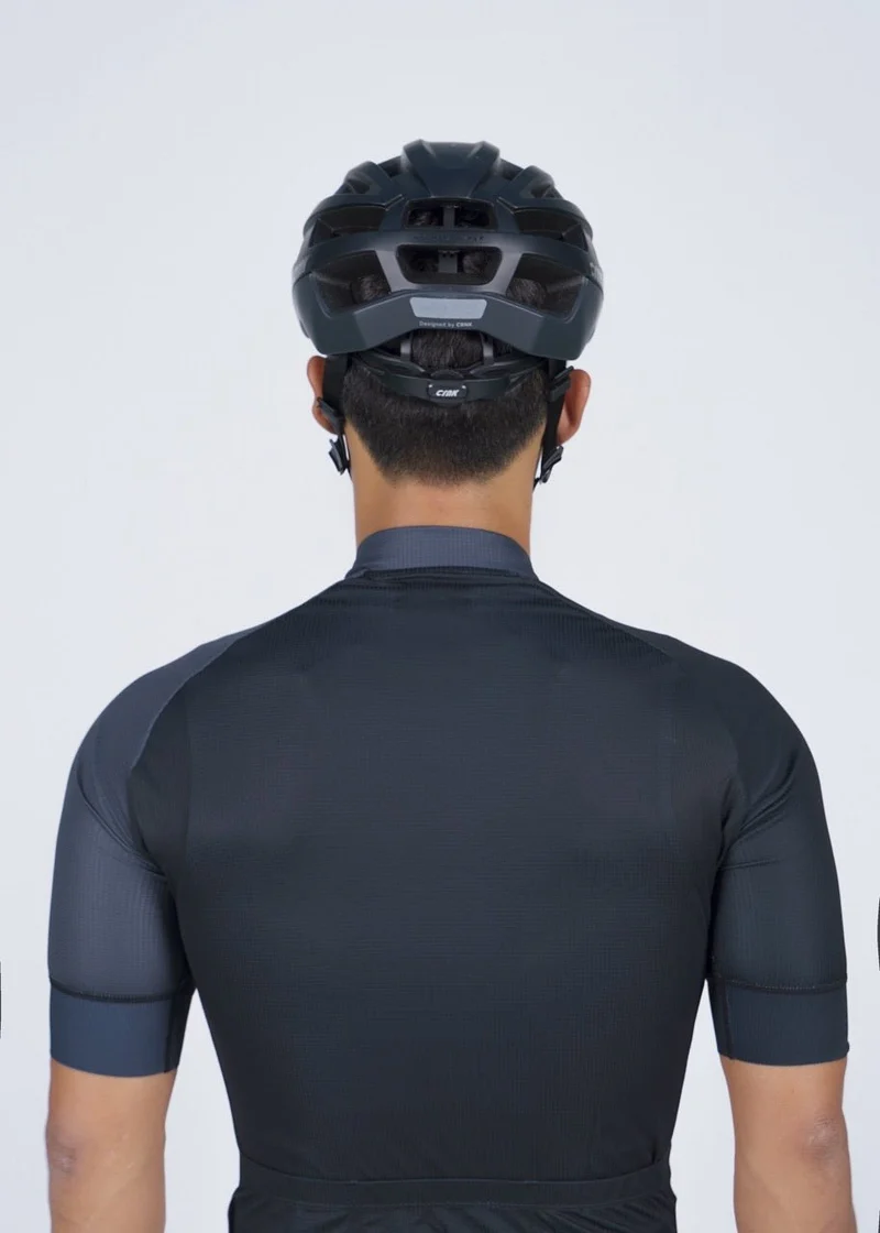 CRNK Helmer Hyper Fahrradhelm – Ultraleicht & aerodynamisch | Rennrad & E-Bike