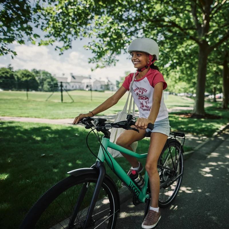 Vélo enfant 20 pouces 6 à 8 ans Woom Explore 4 tout-chemin