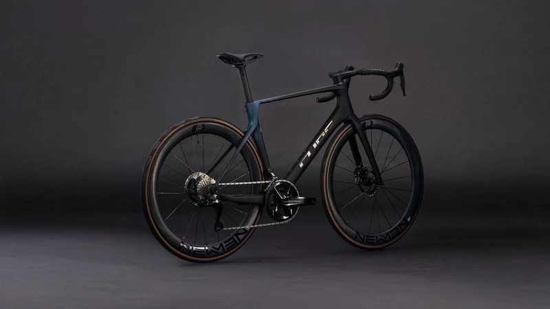 CUBE Agree C:62 SLT black´n´black