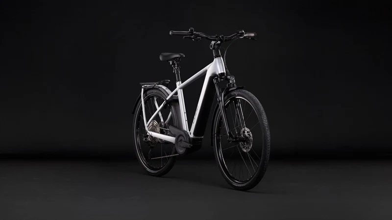 Cube Kathmandu Hybrid ONE 800 Wh E-Trekkingbike Diamant 28" silverstar´n´reflex