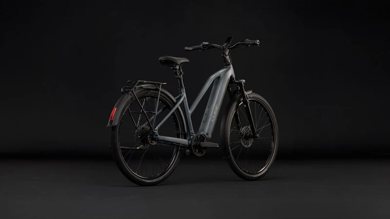 Cube Touring Hybrid Deluxe SLX 800 Wh E-Trekkingbike Trapeze 28" slabgrey´n´chrome