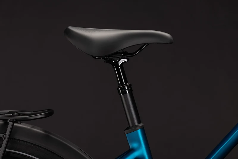 Cube Touring Hybrid Pro 800 Wh E-Trekkingbike Trapeze 28" electricblue´n´prizm