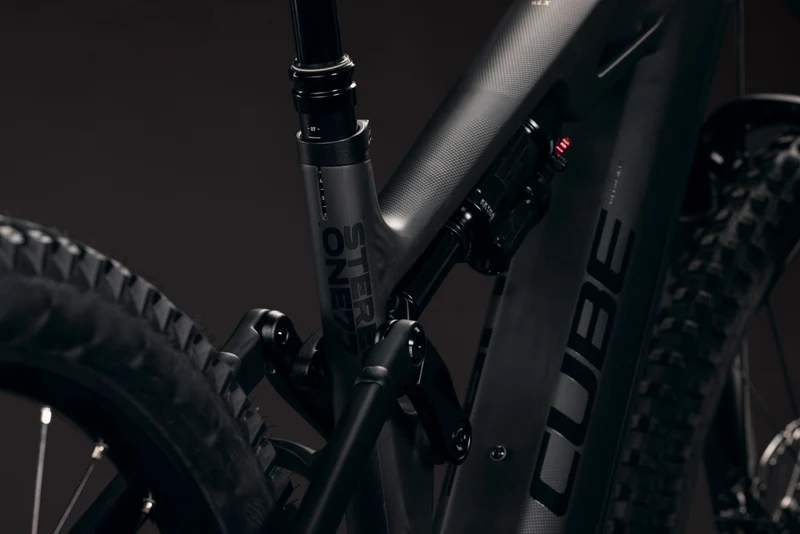 Cube Stereo Hybrid ONE77 HPC SLX 800 Wh E-Bike Fully 29" blackline