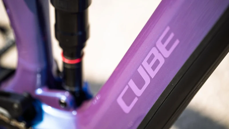 Cube Stereo Hybrid ONE44 Pro 800 Wh E-Bike Fully blueiris´n´purple