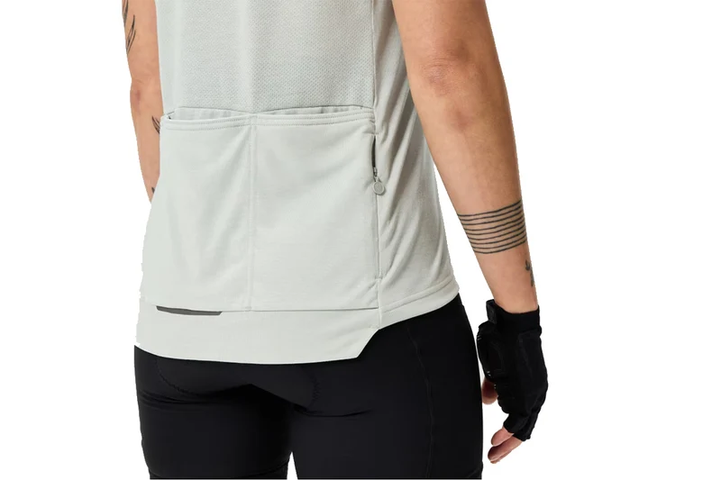 Endura Women's Loop Short Sleeve Zipped Jersey