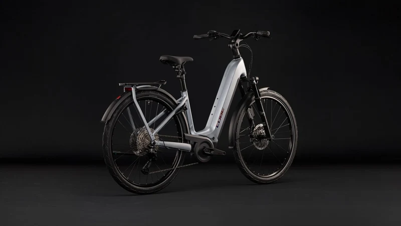 Cube Kathmandu Hybrid EXC 800 Wh E-Trekkingbike Easy Entry 28" slategrey´n´chrome