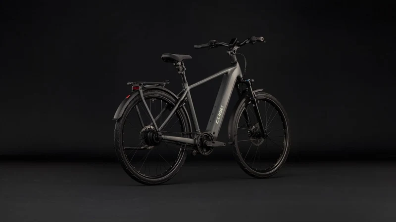 Cube Kathmandu Hybrid Deluxe Pro 800 Wh E-Trekkingbike Diamant 28" blackforest´n´chrome