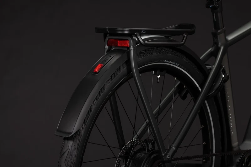 Cube Kathmandu Hybrid Deluxe Pro 800 Wh E-Trekkingbike Diamant 28" blackforest´n´chrome