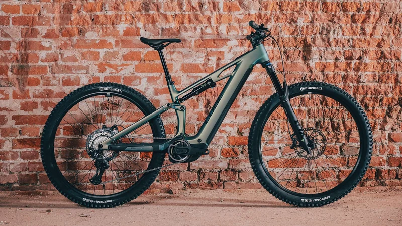 Cube Stereo Hybrid ONE44 HPC SLX 800 Wh E-Bike Fully jungali´n´black