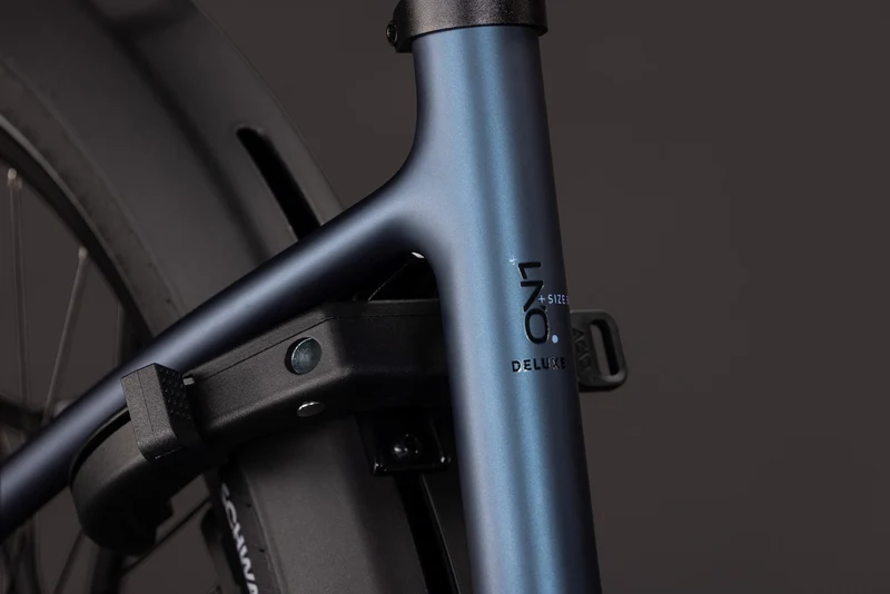 CUBE Supreme Hybrid Deluxe ONE 600 navyblack´n´black