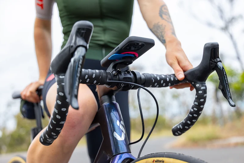 Quad Lock Out Front Mount V3