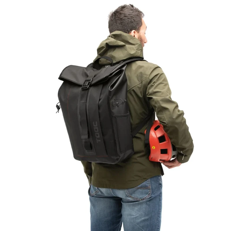Sac à dos vélo avec support de casque et d’antivol TAAC 24 L