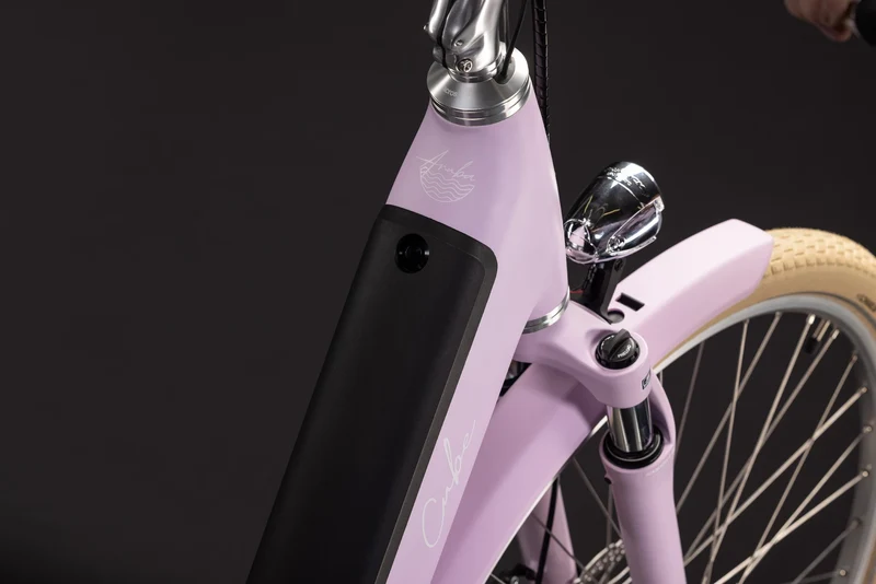 Cube Aruba Hybrid 600 cottoncandy´n´creme EE 2027