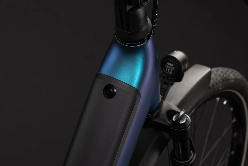 Cube Supreme Hybrid Deluxe Pro 600 nebula´n´blue EE 2027
