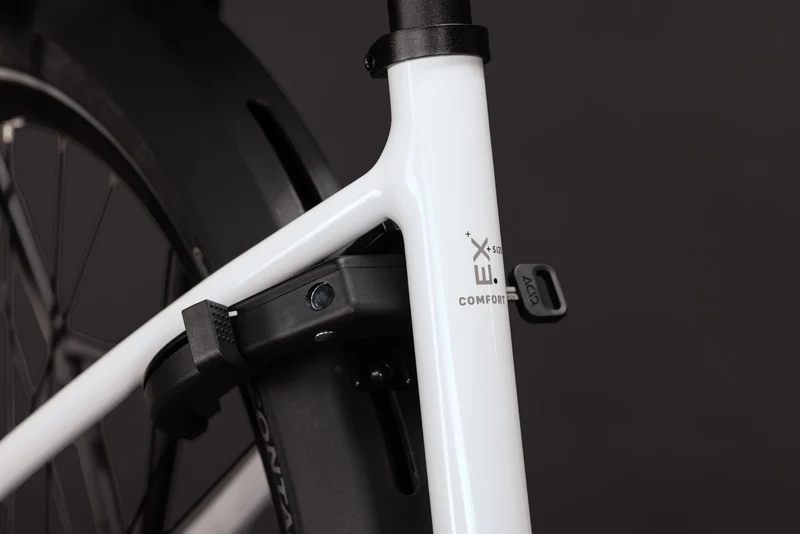 Cube Supreme RT Hybrid Comfort EX 600 metallicwhite´n´reflex EE 2027