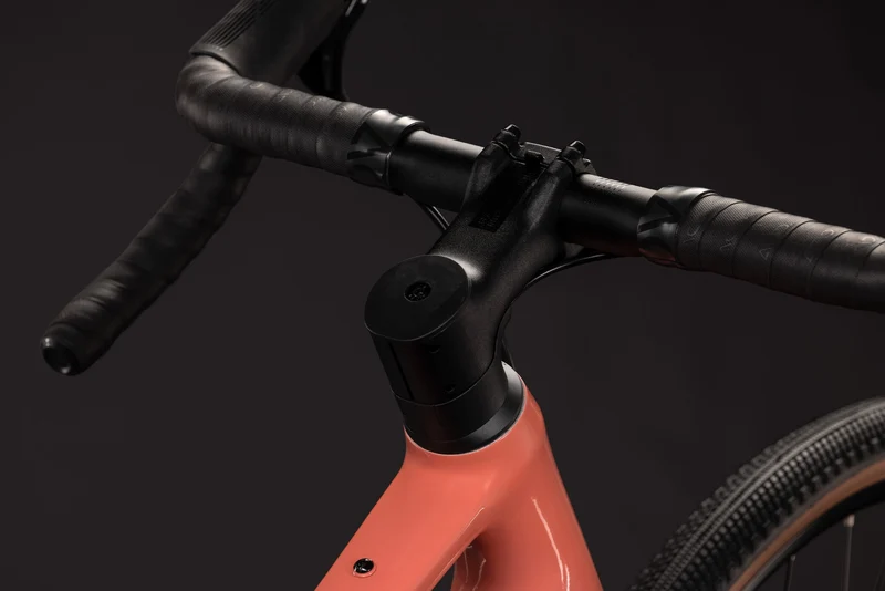 CUBE Nuroad ONE spicypapaya´n´black