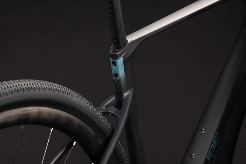 CUBE Nuroad C:62 ONE carbon´n´shiftverde