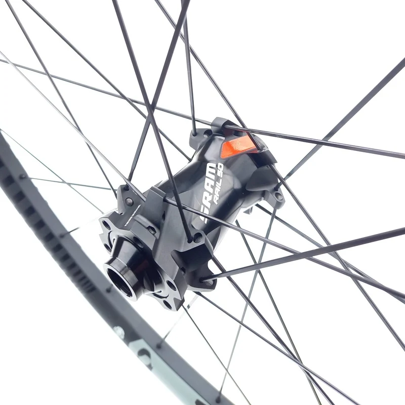 SRAM RAIL 50 Laufrad vorne 26 Zoll Carbon 6-Loch 15x100 mm / 20x100 mm