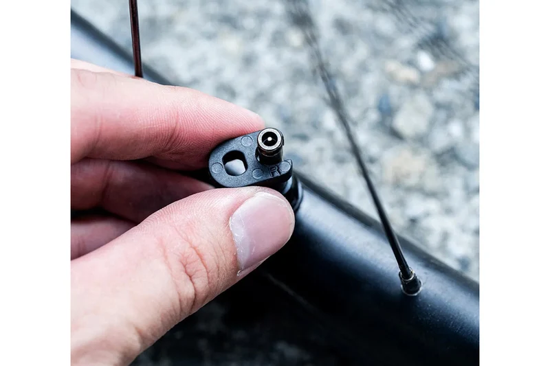 Lezyne Clik Valve Cores by Schwalbe