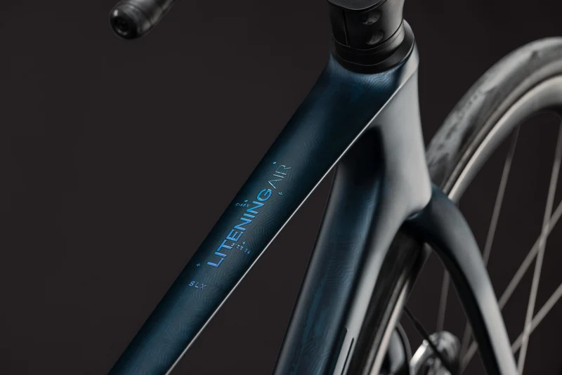 CUBE Litening AIR C:68X SLX liquidblue´n´crisscross