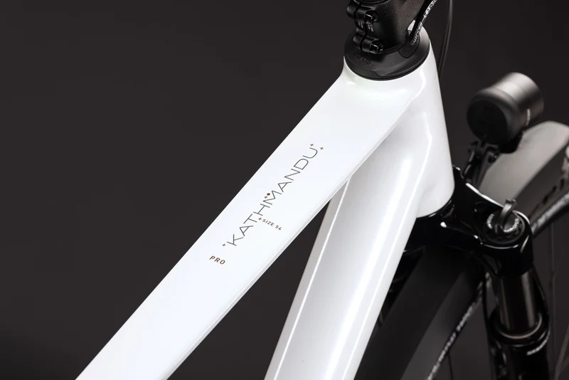 CUBE Kathmandu Pro metallicwhite´n´chrome