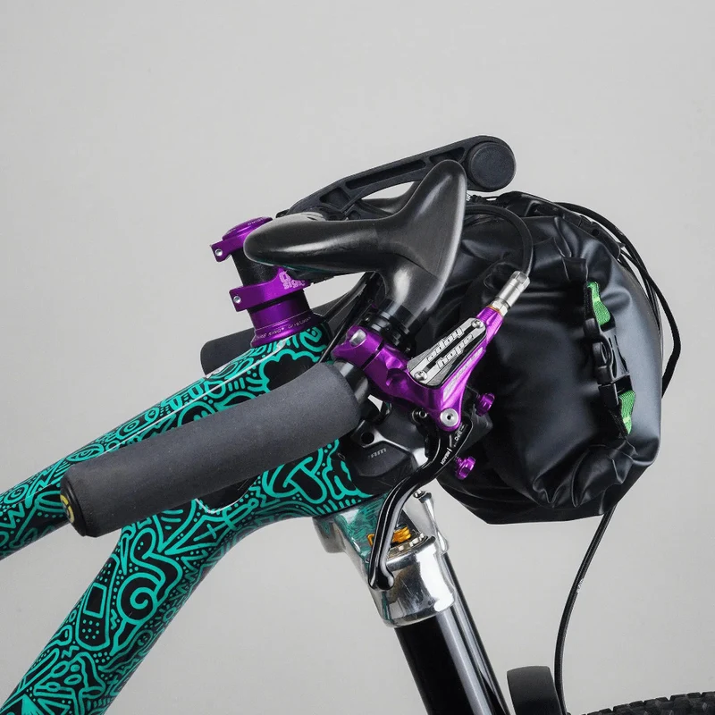 Sacoche de guidon bikepacking Trunk WP Miss Grape