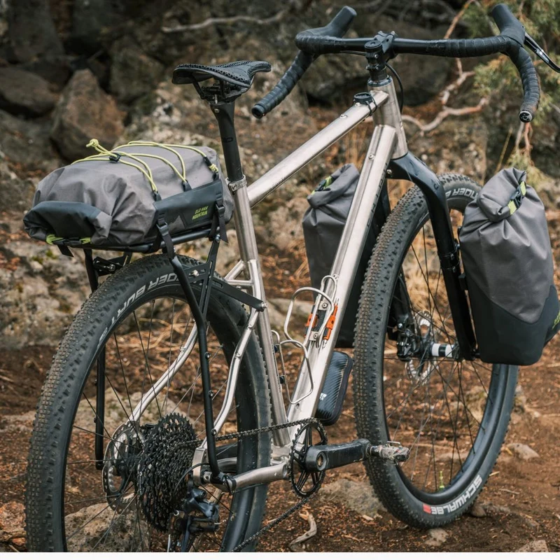 Sacoche pour plateau de porte-bagage Old Man Mountain Atlas Rack Pack