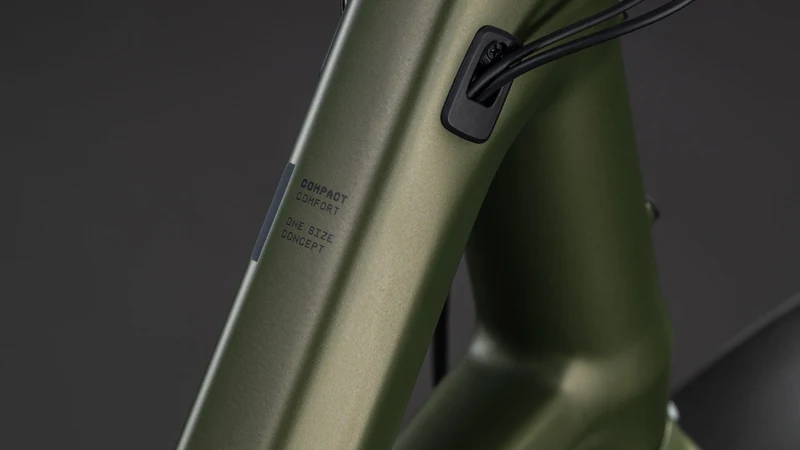 CUBE Compact Hybrid Comfort 545 reedgreen´n´reflex
