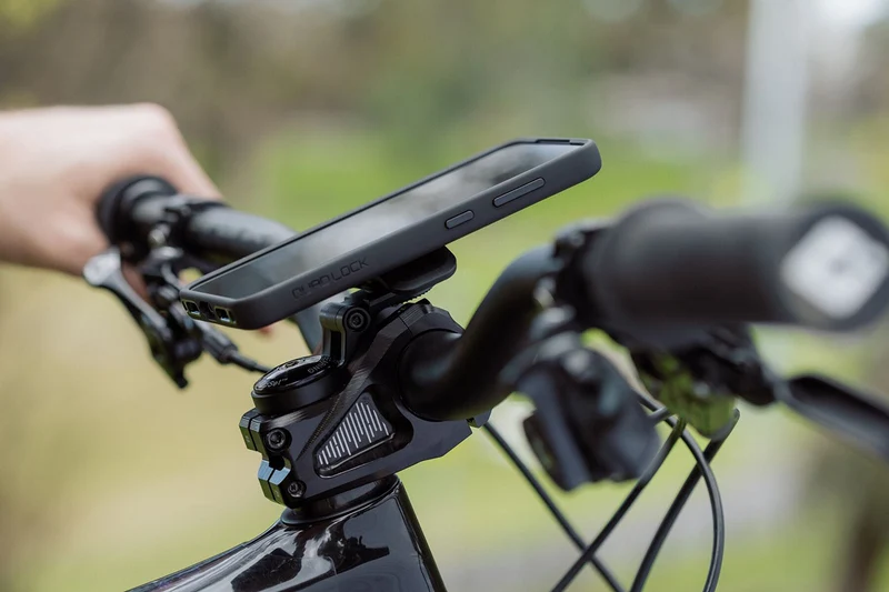 Quad Lock Adjustable Stem Cap Mount