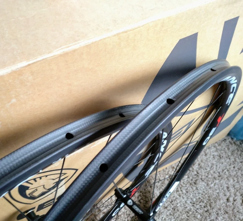 GEST Balance T30 CARBON Rennrad Aero Laufradsatz Tubular