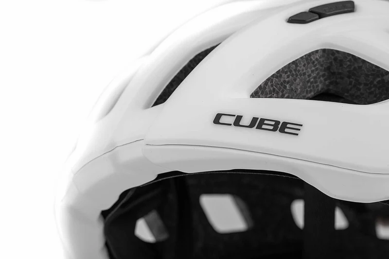 Cube Helm ROAD RACE white