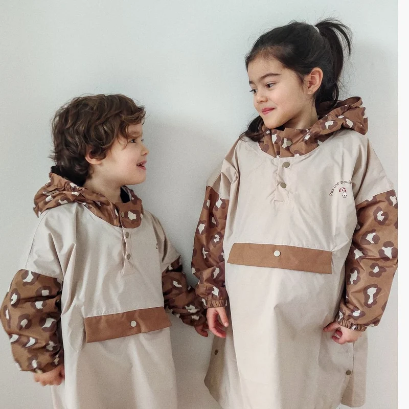 Poncho de pluie Léopard Poule Party adulte ou enfant