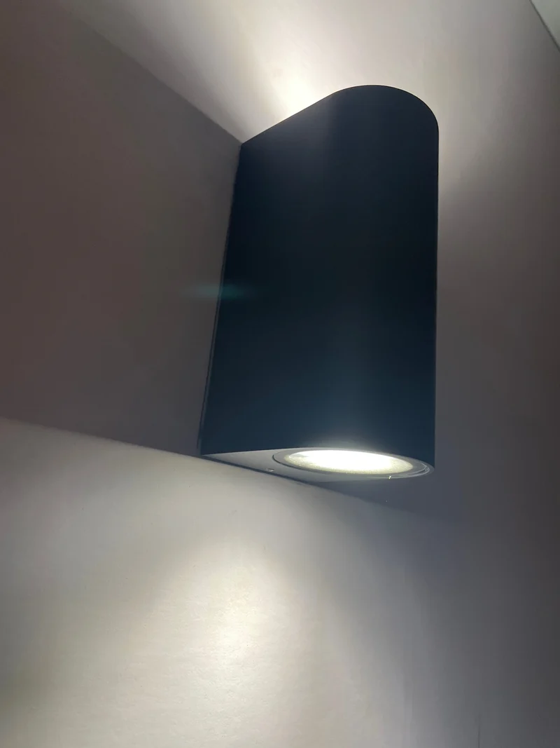 Wandleuchte rund hoch Up&Down-Licht IP65 – Fassung GU10, wasserdicht IP65, Kabellänge 30 cm