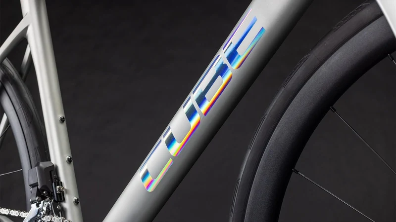 CUBE Attain C:62 SLX sleekgrey´n´prism