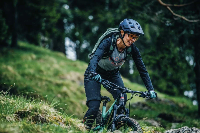 Abus MoDrop MTB-Helm pine green